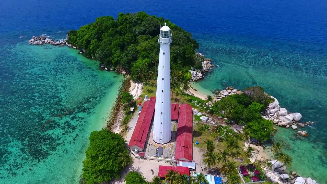 perlengkapan yang wajib di bawa saat ke pantai